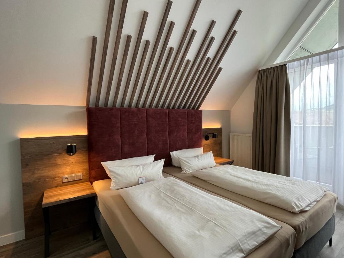 Hotel Mainpromenade ***S Karlstadt Exterior photo