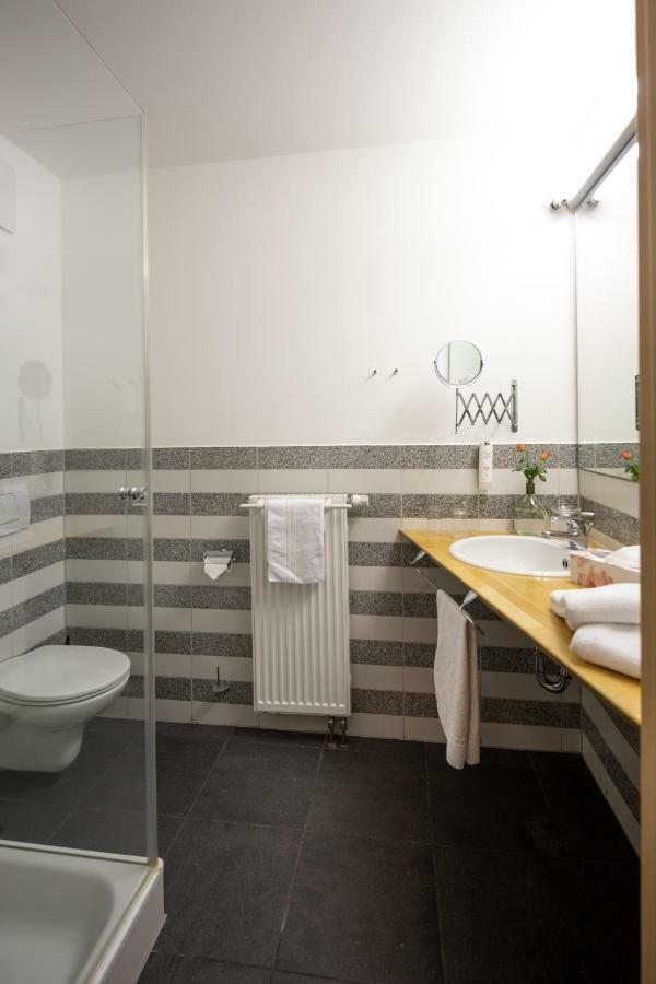 Hotel Mainpromenade ***S Karlstadt Exterior photo